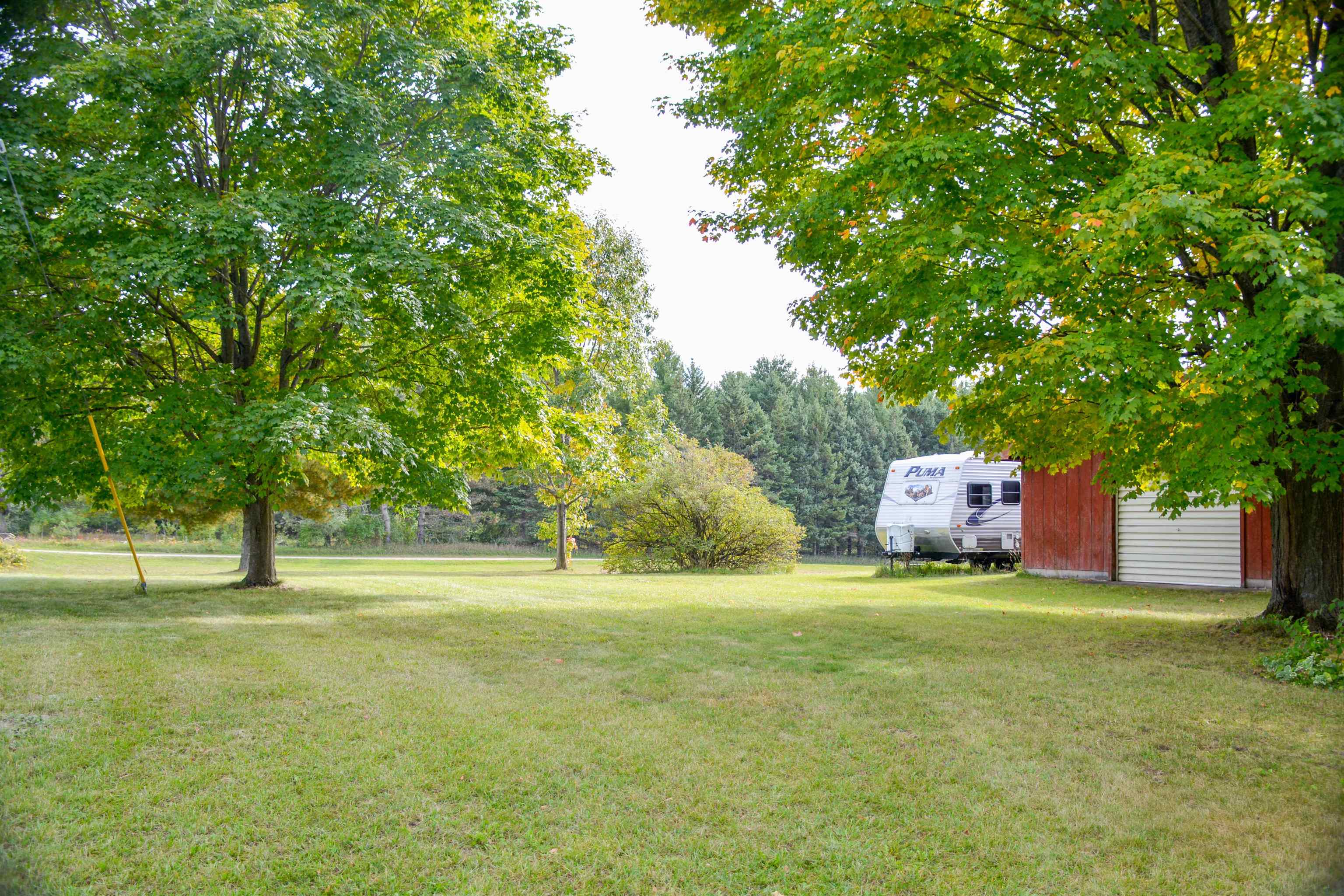 6691 North Long Lake Road Traverse City, MI 49685 - Photo 17 of 45