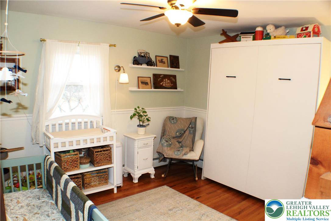 3604 Belfry Road Northampton, PA 18067 - Photo 25 of 44 a living room with furniture and a table