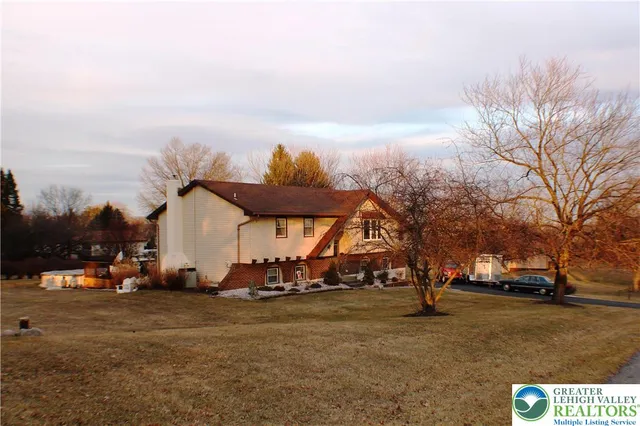 $425,000 | 3604 Belfry Road, Northampton, PA 18067