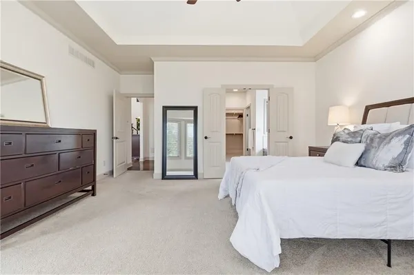 $1,200,000 | 11604 164th Place, Overland Park, KS 66221