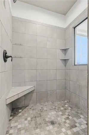 $1,200,000 | 11604 164th Place, Overland Park, KS 66221