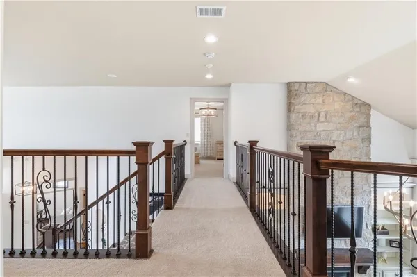 $1,200,000 | 11604 164th Place, Overland Park, KS 66221