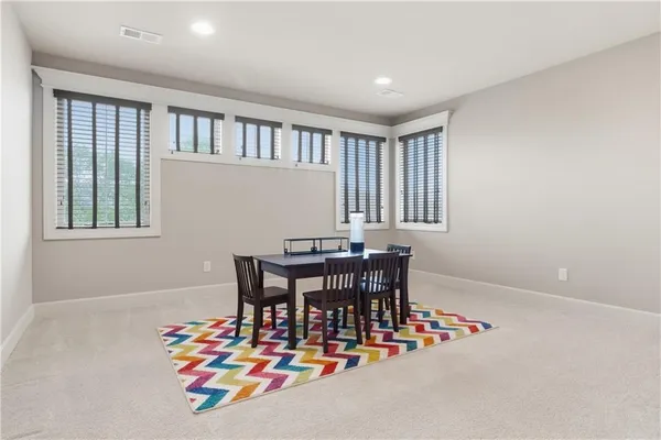 $1,200,000 | 11604 164th Place, Overland Park, KS 66221