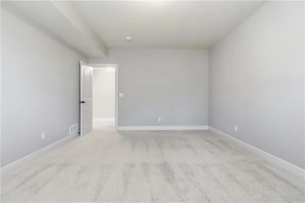 $1,200,000 | 11604 164th Place, Overland Park, KS 66221