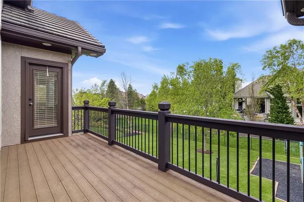 $1,200,000 | 11604 164th Place, Overland Park, KS 66221
