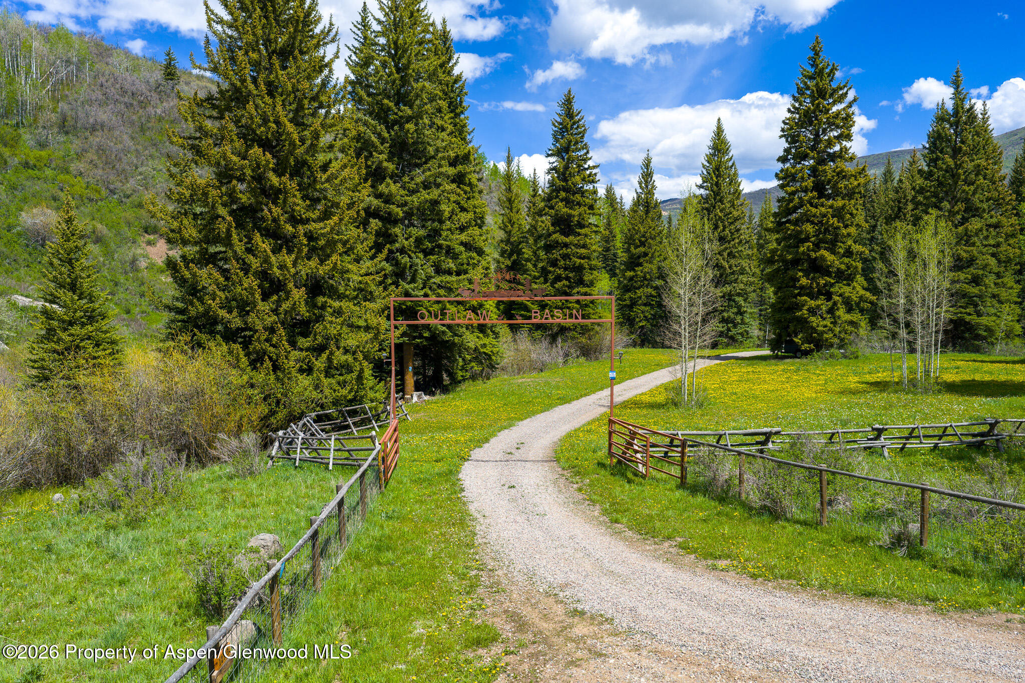 12123 Co Road New Castle, CO 81647 - Photo 14 of 30 14. Outlaw Entrance