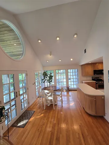 $899,000 | 40 Magnolia Road, Briarcliff Manor, NY 10510