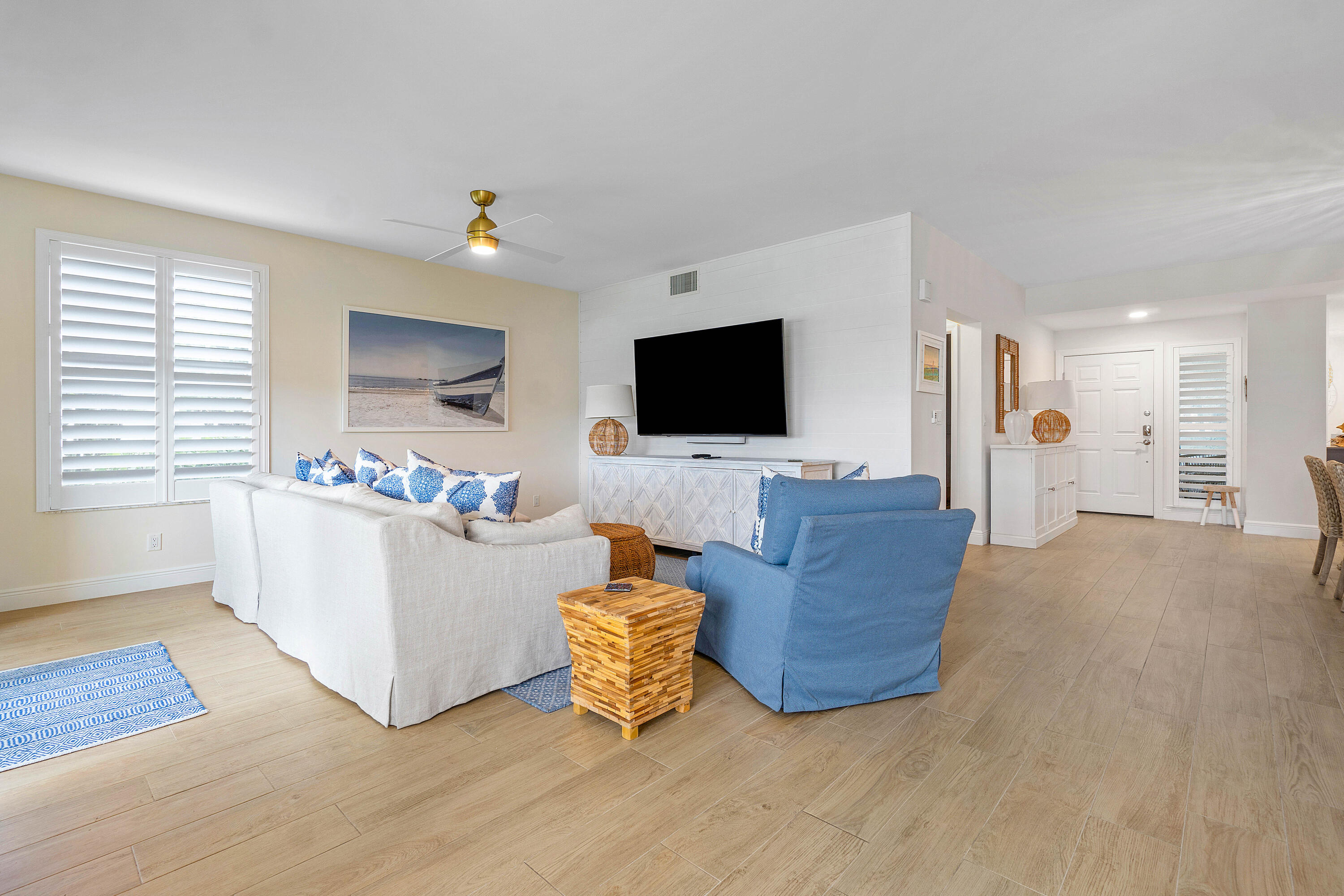 807 Mainsail Circle Jupiter, FL 33477 - Photo 12 of 35 Living area