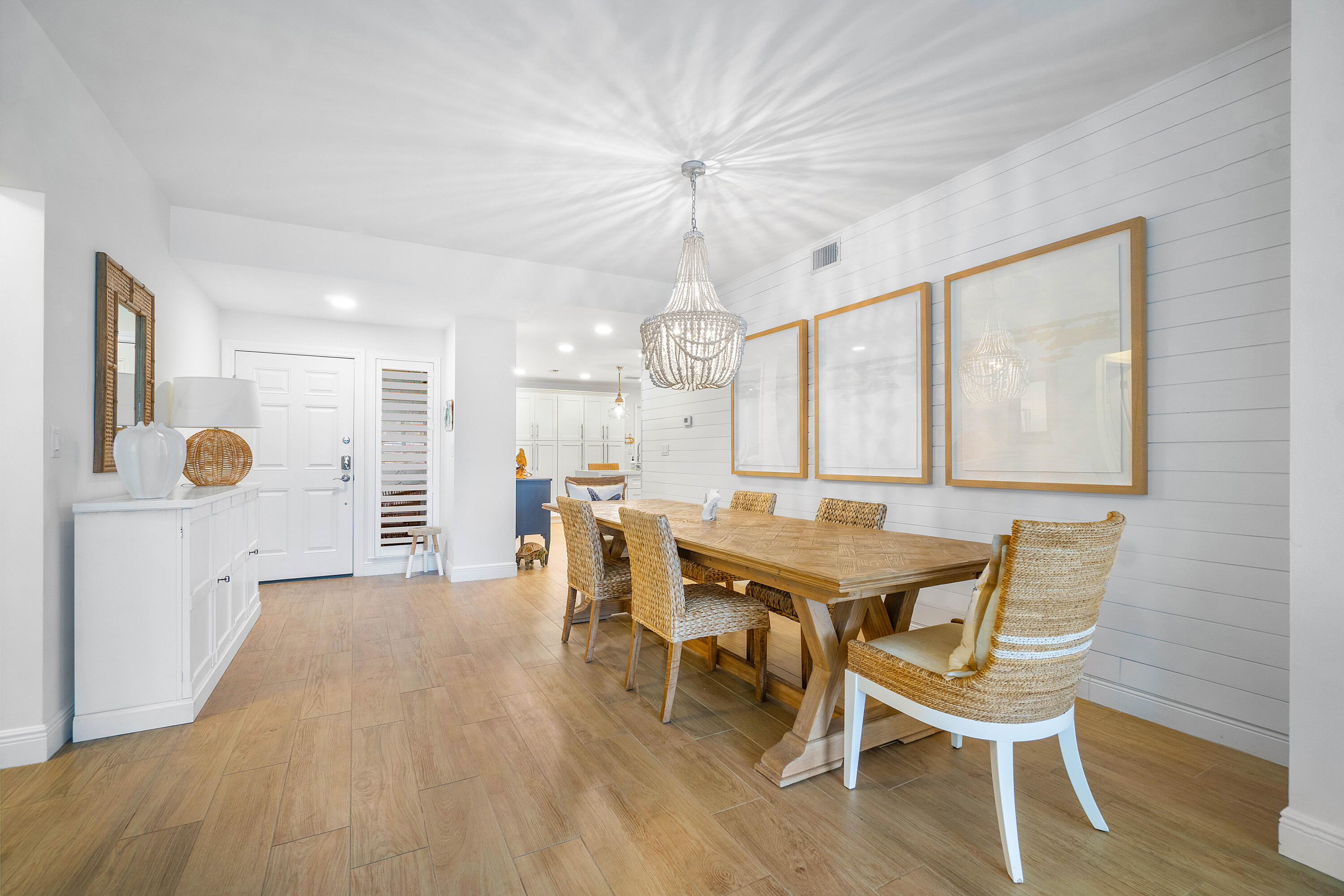 807 Mainsail Circle Jupiter, FL 33477 - Photo 4 of 35 Dining area