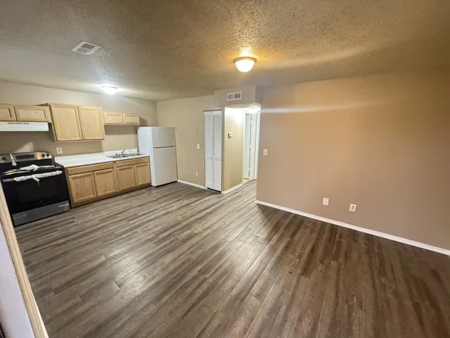 $800 | 1523 Yager Road, Unit E2, McMinnville, TN 37110