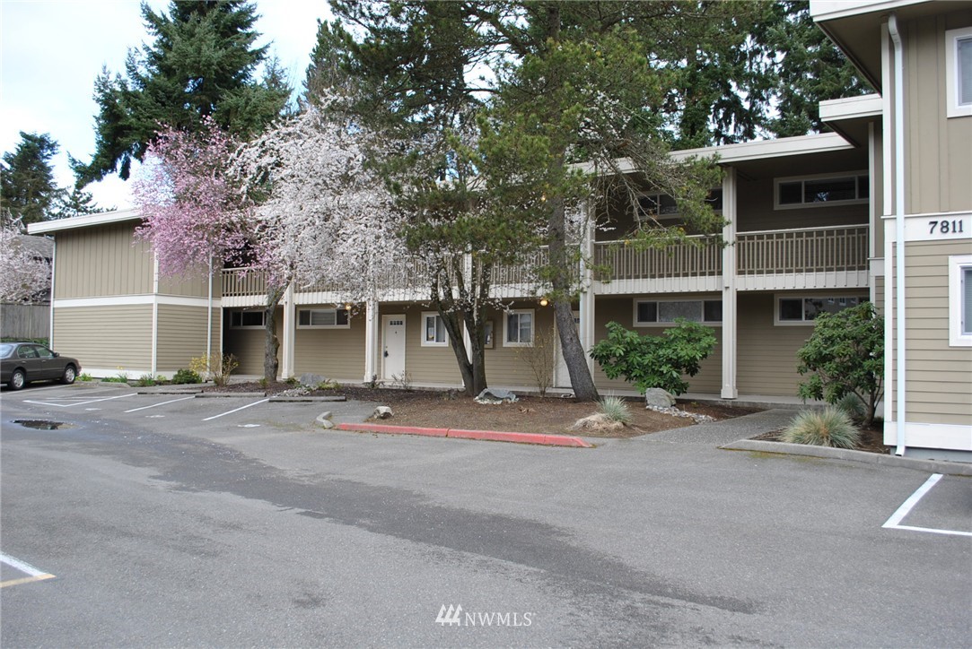 7811 218th Street Southwest, Unit 38 Edmonds, WA 98026 - Photo 1 of 1 Gallery Image 1
