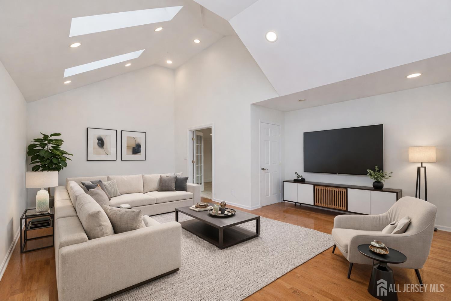 32 Rice Run East Brunswick, NJ 08816 - Photo 12 of 37