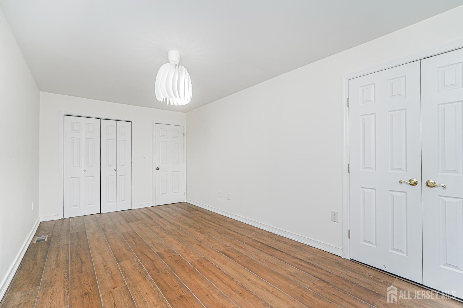 32 Rice Run East Brunswick, NJ 08816 - Photo 17 of 37