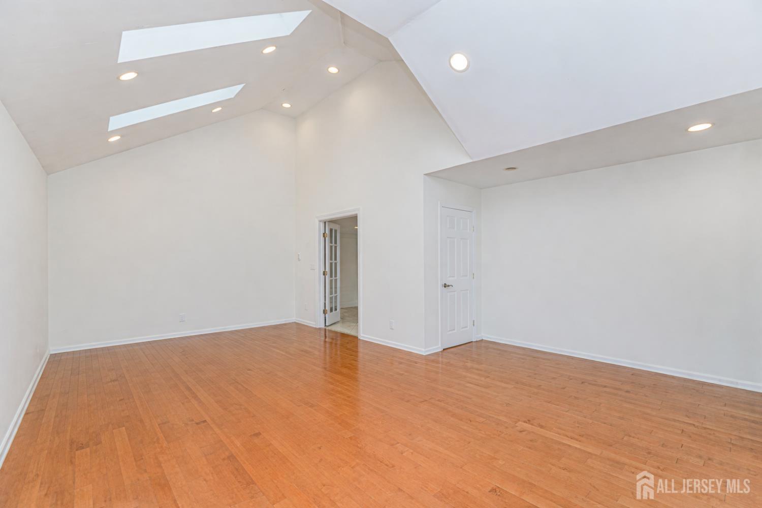 32 Rice Run East Brunswick, NJ 08816 - Photo 30 of 37