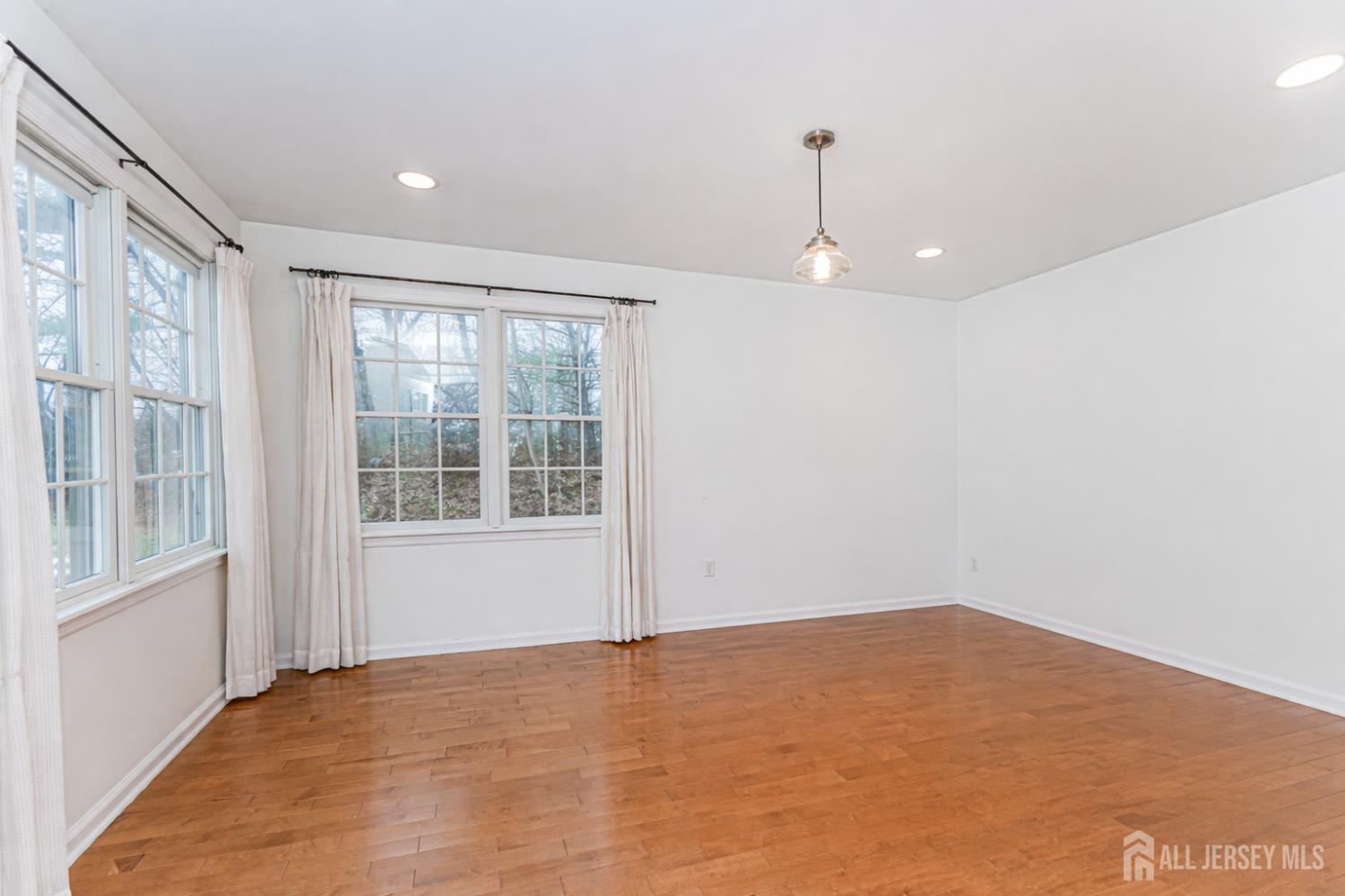 32 Rice Run East Brunswick, NJ 08816 - Photo 32 of 37