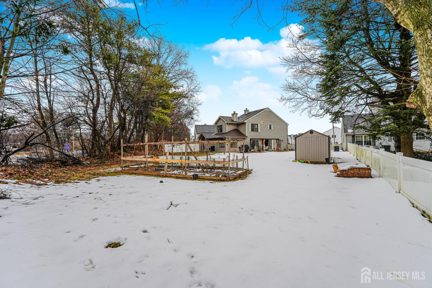 32 Rice Run East Brunswick, NJ 08816 - Photo 35 of 37