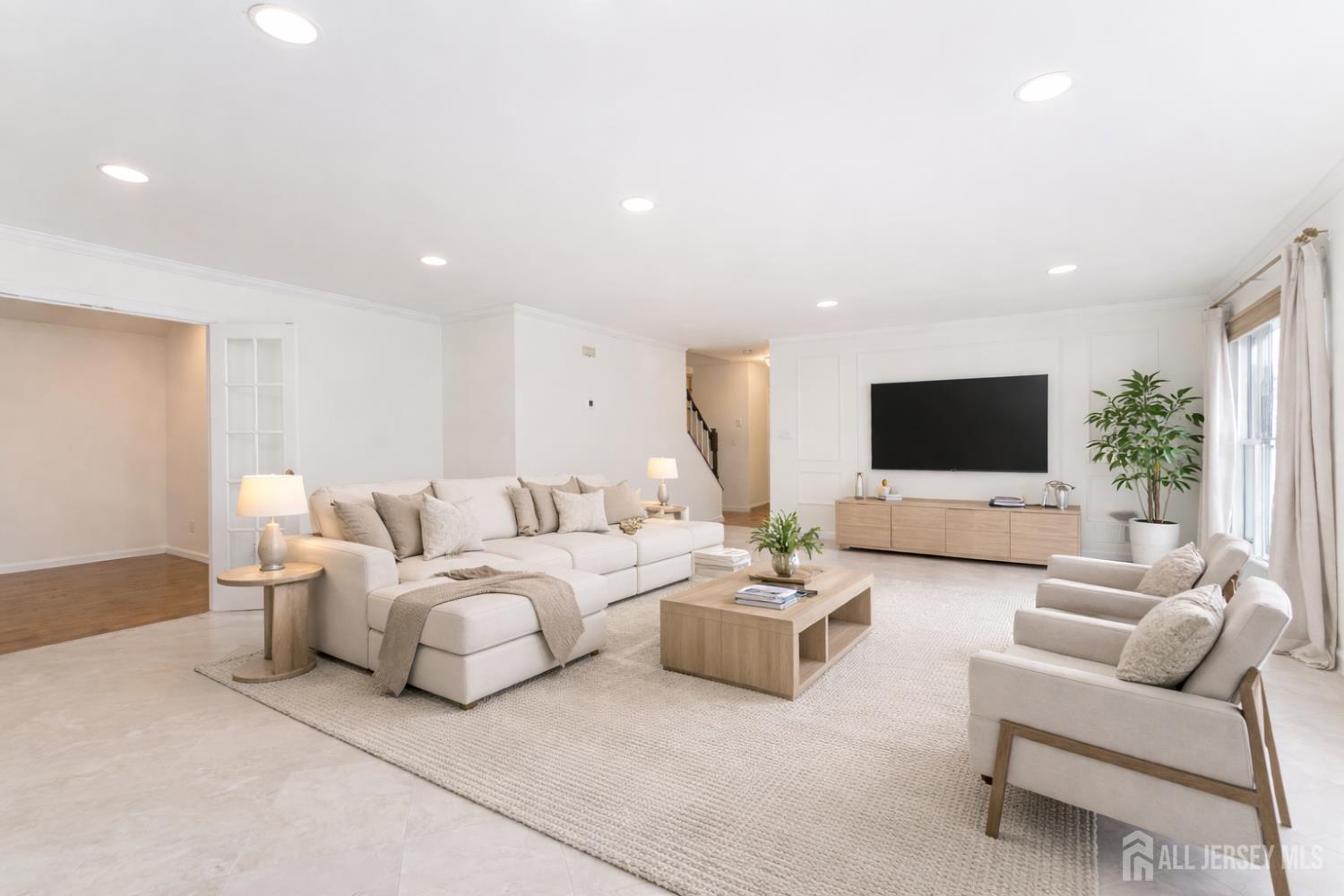 32 Rice Run East Brunswick, NJ 08816 - Photo 8 of 37