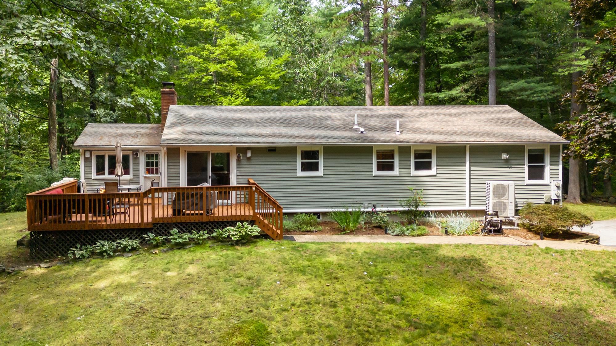 127 Wheeler Road Hollis, NH 03049 - Photo 21 of 33