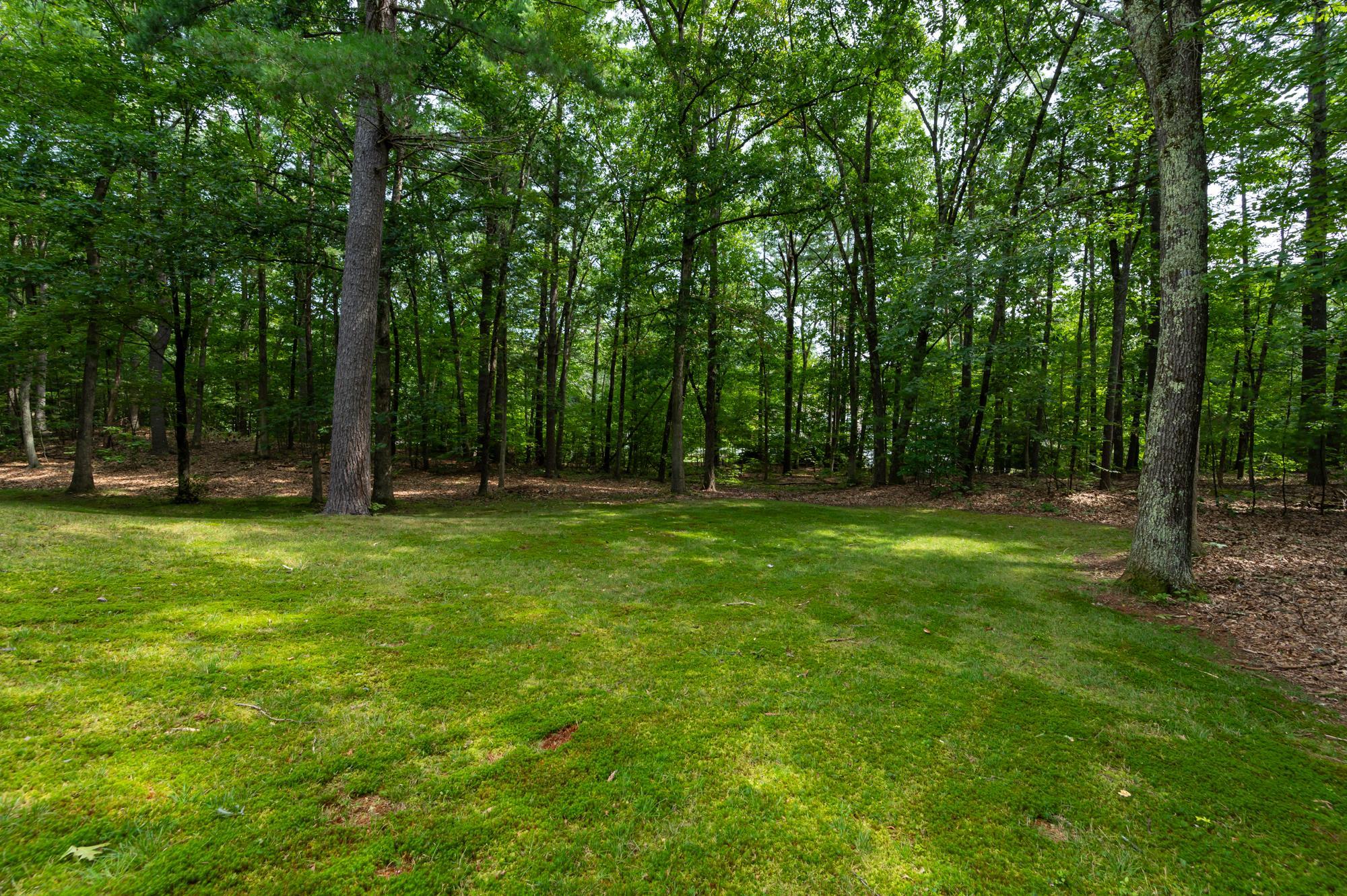 127 Wheeler Road Hollis, NH 03049 - Photo 25 of 33