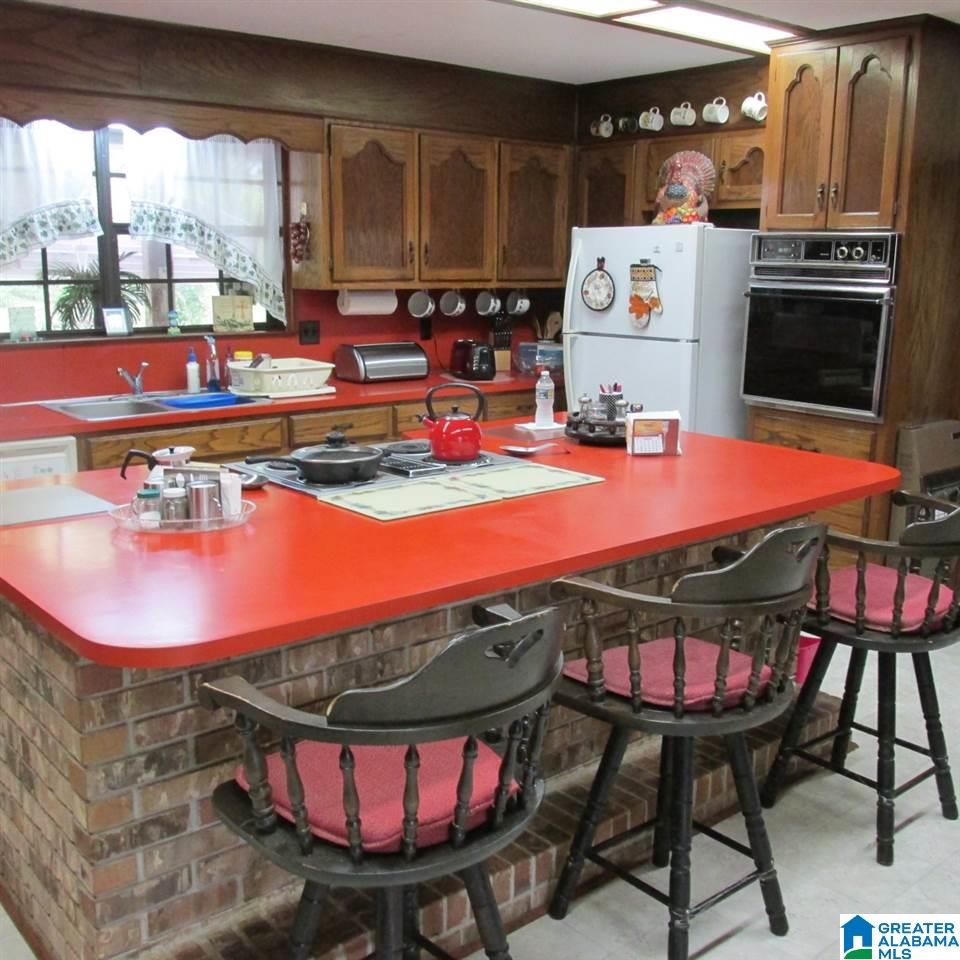 1674 Reid Road Oneonta, AL 35121 - Photo 5 of 22