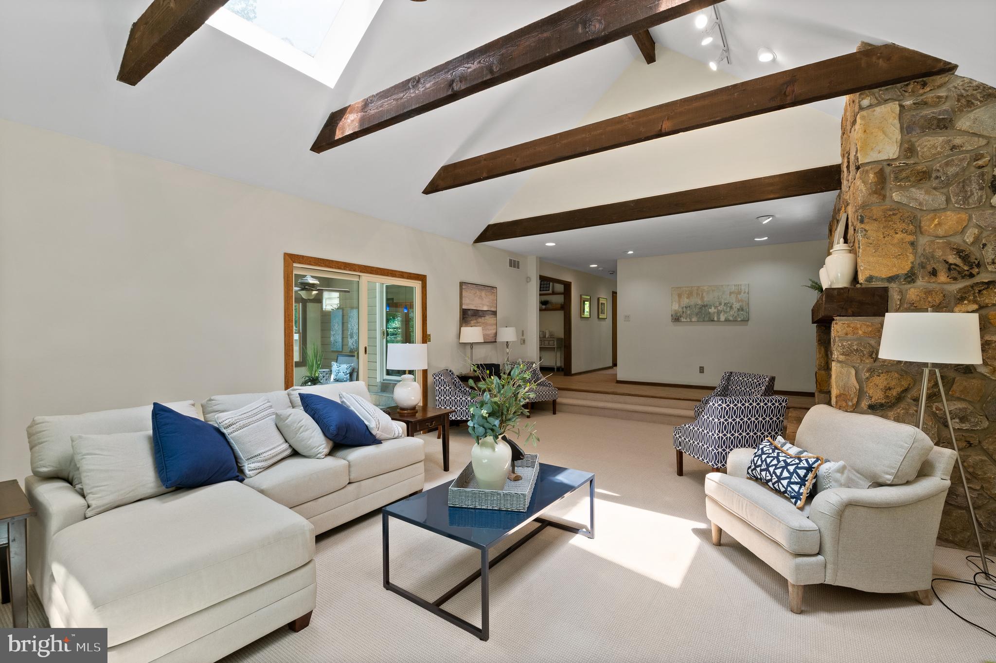 650 Strafford Circle Wayne, PA 19087 - Photo 14 of 45 Great room.