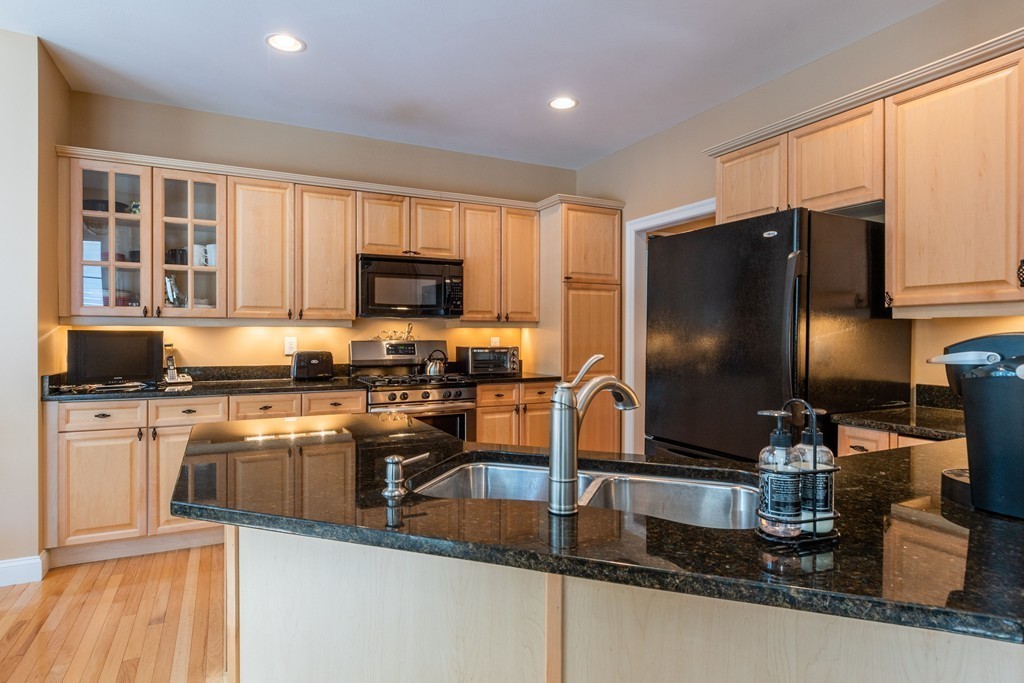 6 Westgate Way, Unit 65 Amherst, NH 03031 - Photo 6 of 21 Gallery Image 6