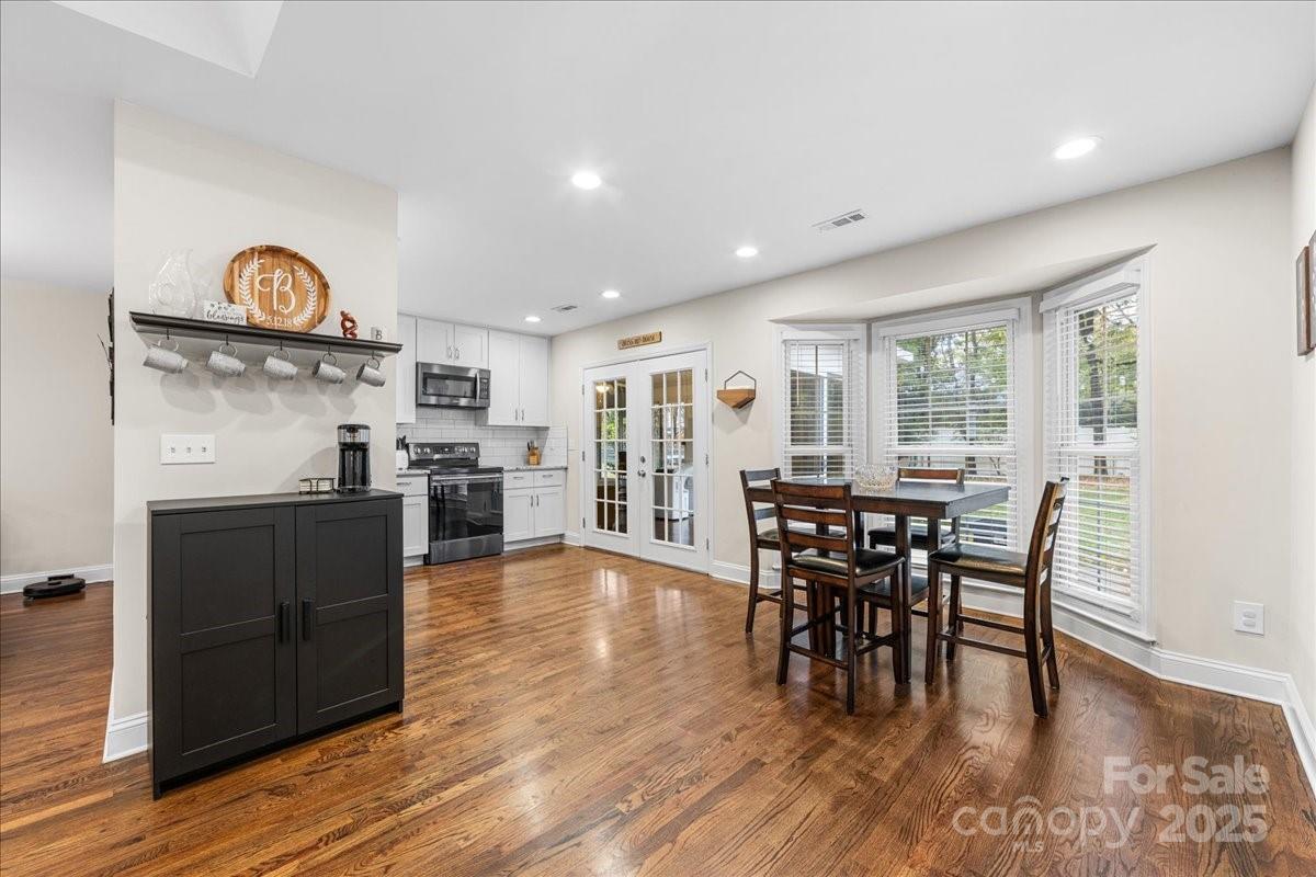 2526 Clearkirk Court Matthews, NC 28105 - Photo 13 of 47