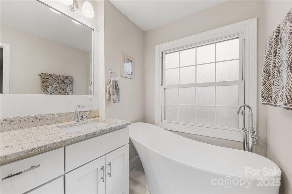 2526 Clearkirk Court Matthews, NC 28105 - Photo 28 of 47