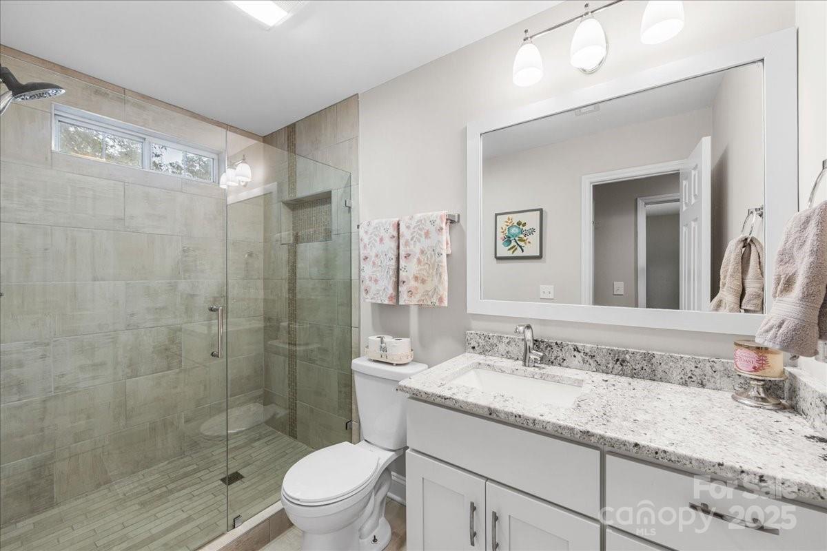 2526 Clearkirk Court Matthews, NC 28105 - Photo 32 of 47