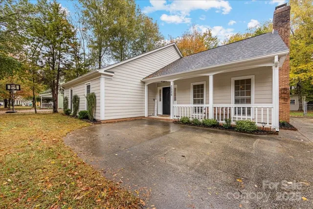 $439,500 | 2526 Clearkirk Court, Matthews, NC 28105