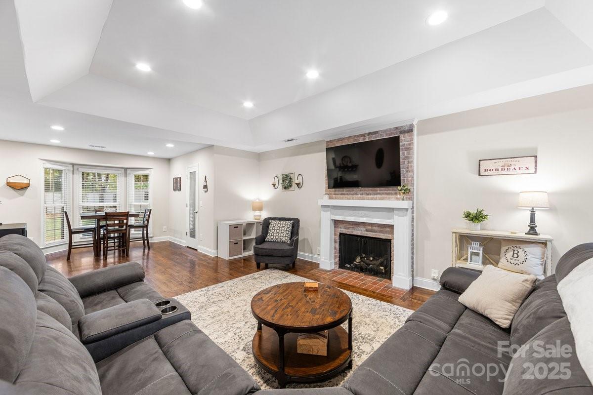 2526 Clearkirk Court Matthews, NC 28105 - Photo 10 of 47