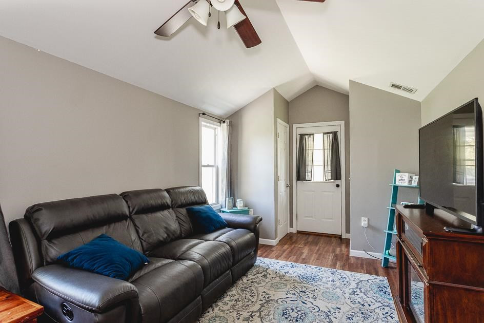 3220 Robinson Road Jackson, MI 49203 - Photo 8 of 23 Photo 8