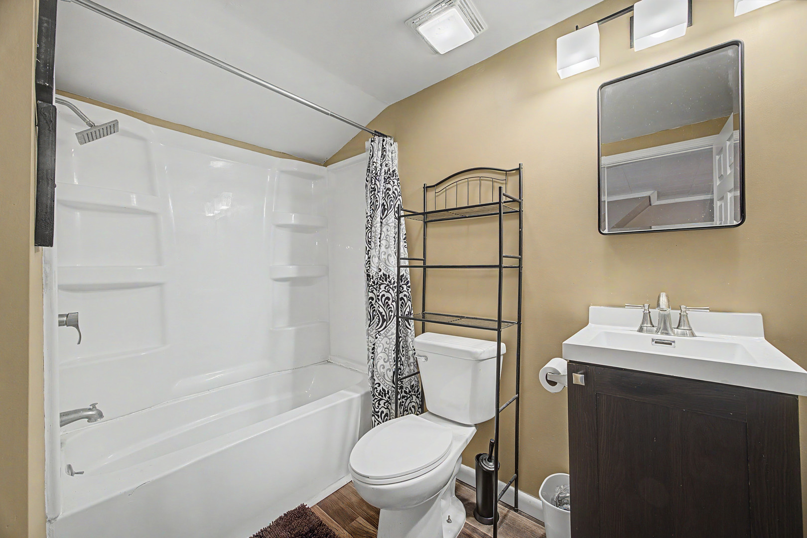 1206 East Main Street Clinton, IL 61727 - Photo 18 of 33