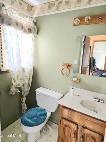 $179,900 | 1644 1st Street, Rensselaer, NY 12144