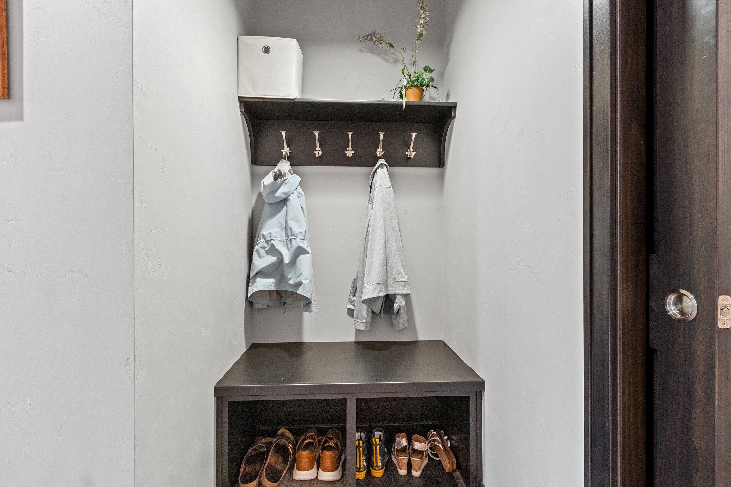 664 Olive Tree Drive Green Bay, WI 54313 - Photo 18 of 37