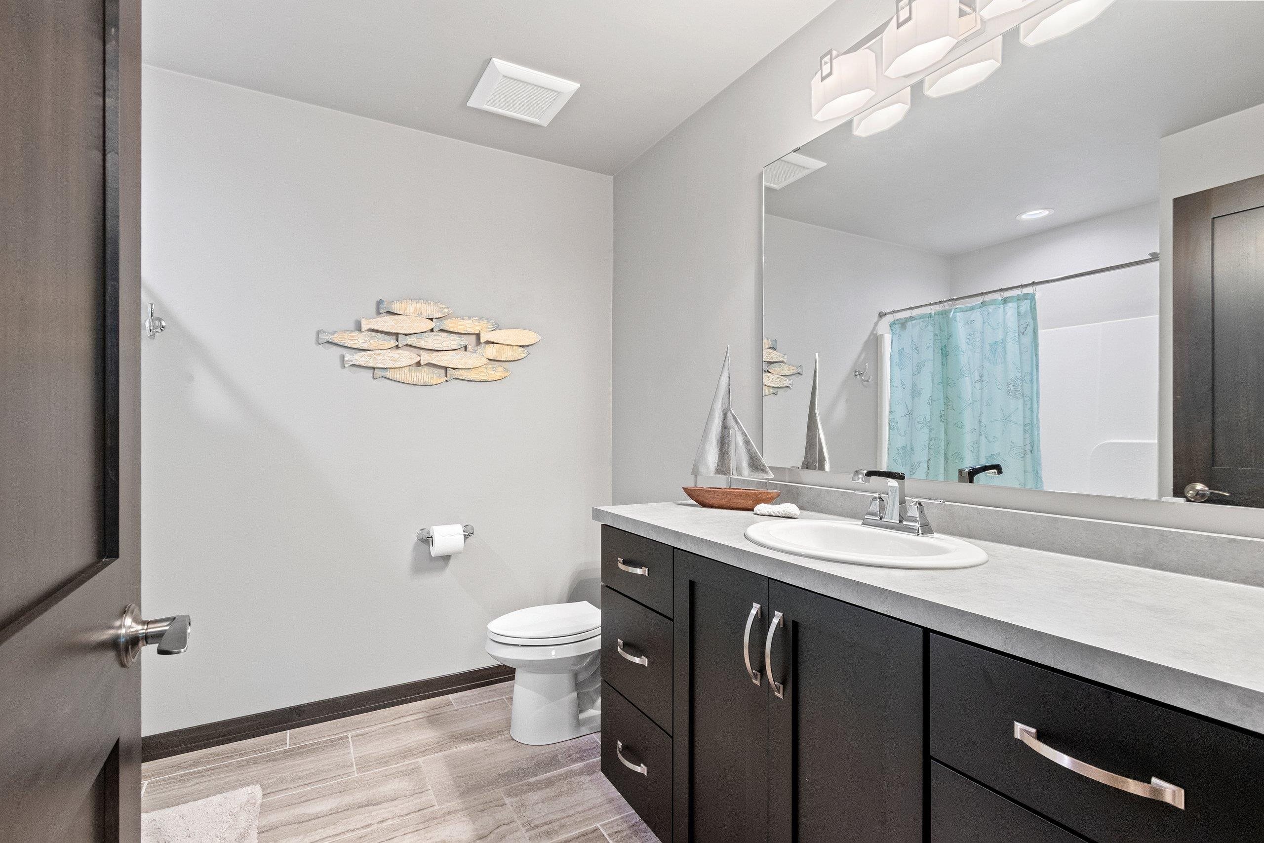 664 Olive Tree Drive Green Bay, WI 54313 - Photo 29 of 37