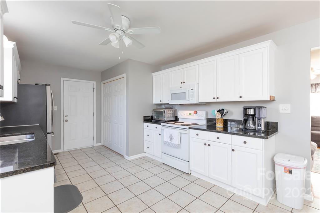 122 Pheasant Ridge Circle York, SC 29745 - Photo 19 of 38 Gallery Image 19