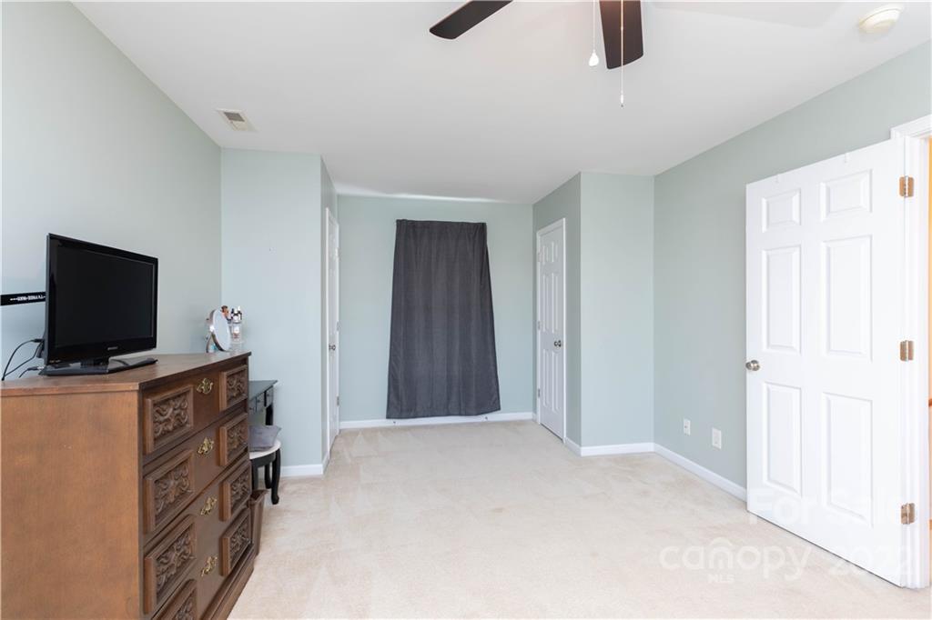 122 Pheasant Ridge Circle York, SC 29745 - Photo 23 of 38 Gallery Image 23