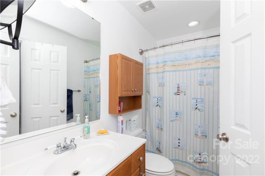 122 Pheasant Ridge Circle York, SC 29745 - Photo 28 of 38 Gallery Image 28