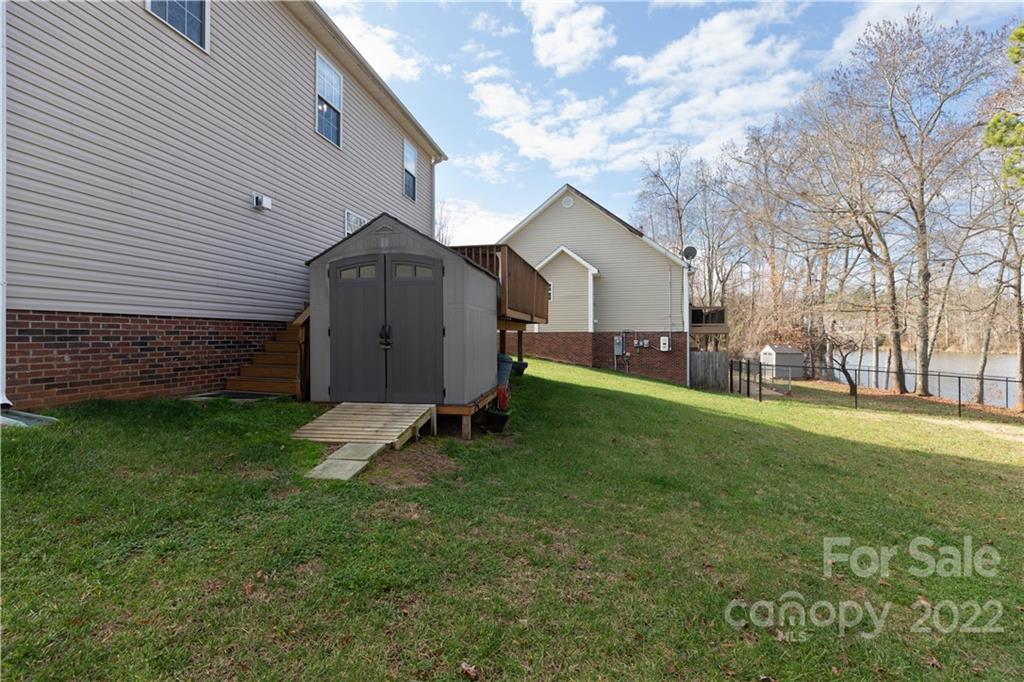 122 Pheasant Ridge Circle York, SC 29745 - Photo 8 of 38 Gallery Image 8