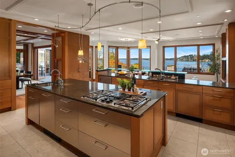 $11,650,000 | 9626 Southeast 34th Street, Mercer Island, WA 98040