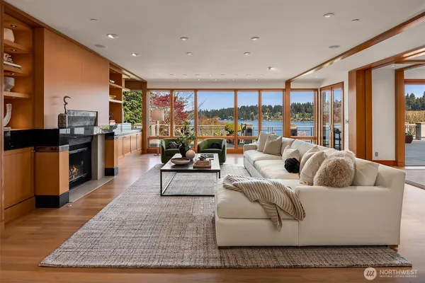 $11,650,000 | 9626 Southeast 34th Street, Mercer Island, WA 98040