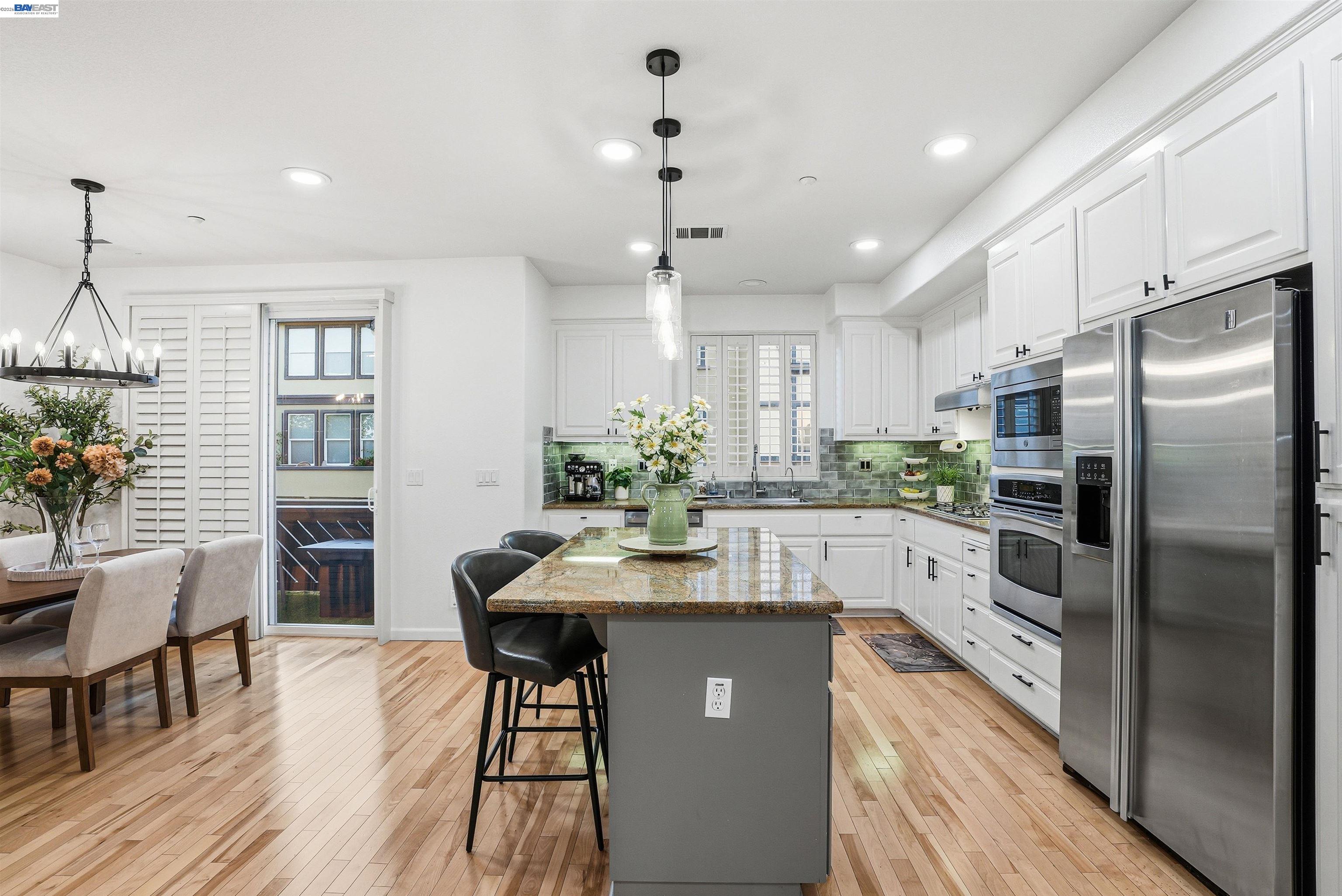 147 Landsdowne Loop San Ramon, CA 94582 - Photo 1 of 28