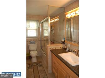 7 Albert Road Glendora, NJ 08029 - Photo 7 of 12 Gallery Image 7
