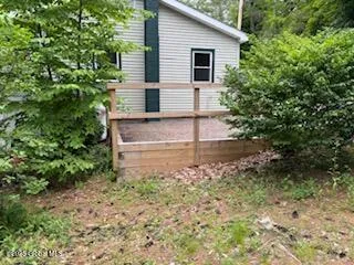 $289,900 | 8 Read Drive, Lake Luzerne, NY 12846