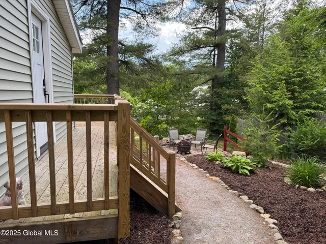 $289,900 | 8 Read Drive, Lake Luzerne, NY 12846