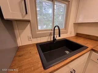 $289,900 | 8 Read Drive, Lake Luzerne, NY 12846