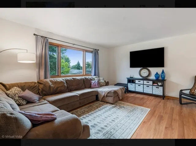 $4,200 | 20698 North Eugene Avenue, Buffalo Grove, IL 60089