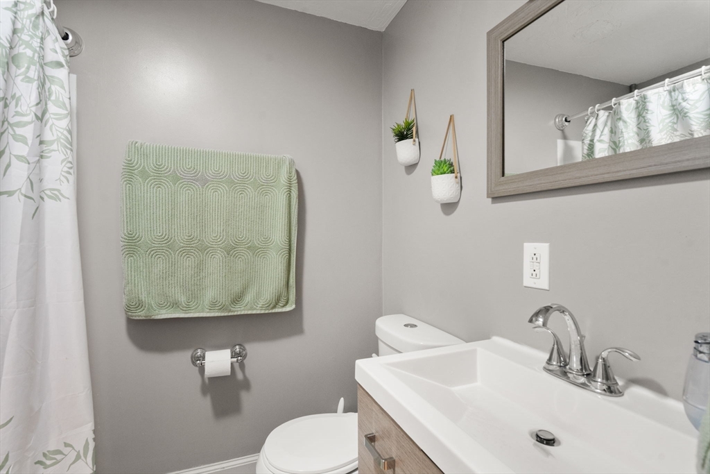 59 Pond Street Natick, MA 01760 - Photo 9 of 28