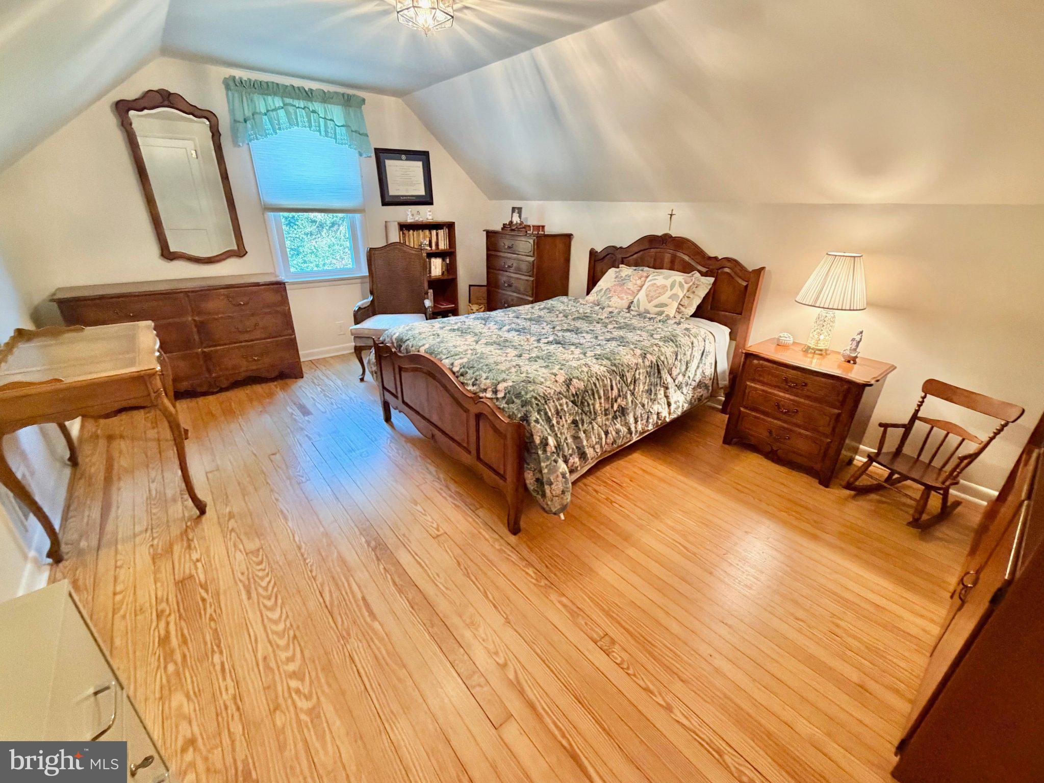 1901 Columbus Road Burlington, NJ 08016 - Photo 21 of 44 Bedroom 3 on 2nd Floor